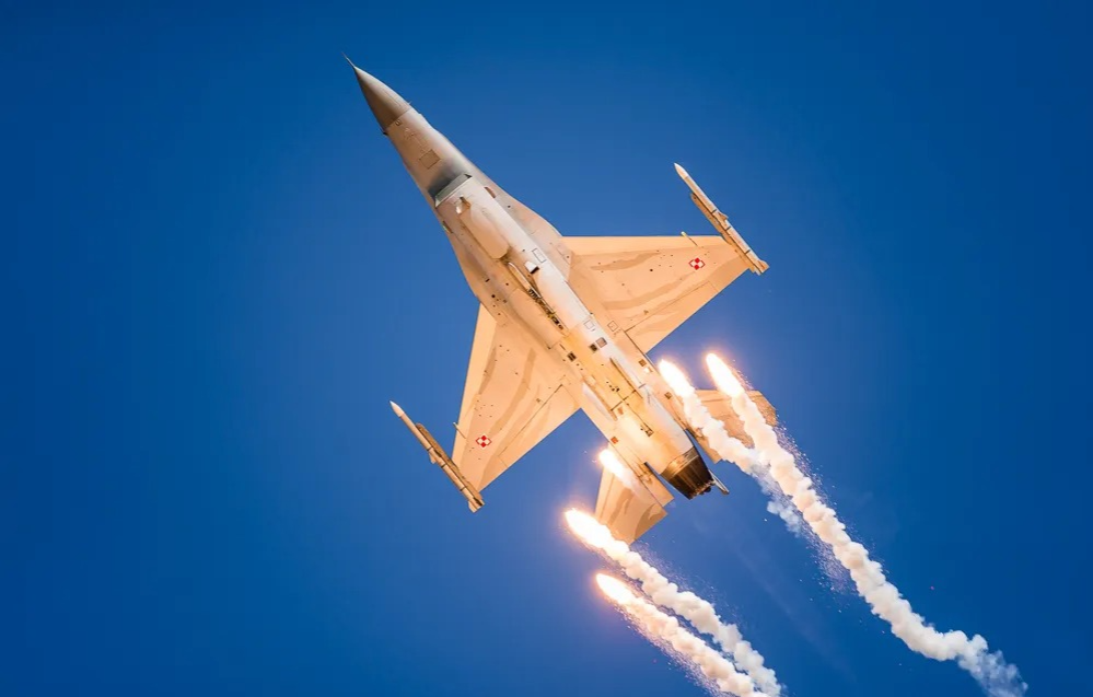 যুদ্ধবিমান ও হাইপারসনিক ক্ষেপণাস্ত্রের ক্ষমতা বাড়াতে নতুন প্রযুক্তি আইআইএসসি-র সঙ্গে চুক্তি বায়ুসেনার