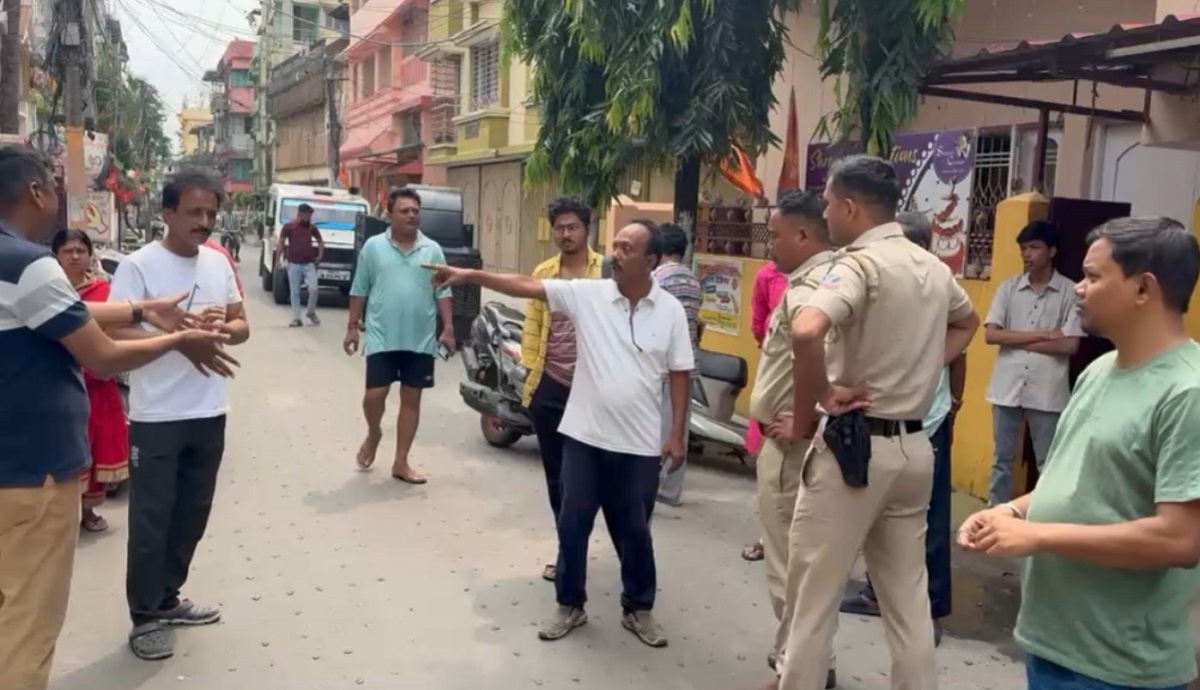 শিলিগুড়ির সুভাষপল্লীতে মন্দিরের ভিতরে দুঃসাহসিক ছিনতাই, সোনার চেন লুট করে পালাল দুষ্কৃতীরা