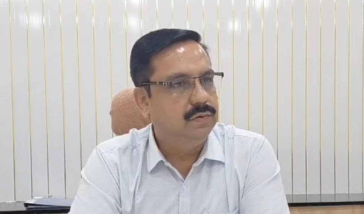 বিনা টিকিট যাত্রায় কড়াকড়ি, রাজস্বে নজির গড়ল পূর্ব রেল মালদহ ডিভিশন
